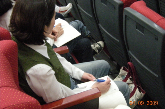 pr185_2009.04.10_2.jpg
