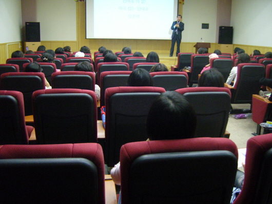 pr202_2009.05.11_2.jpg