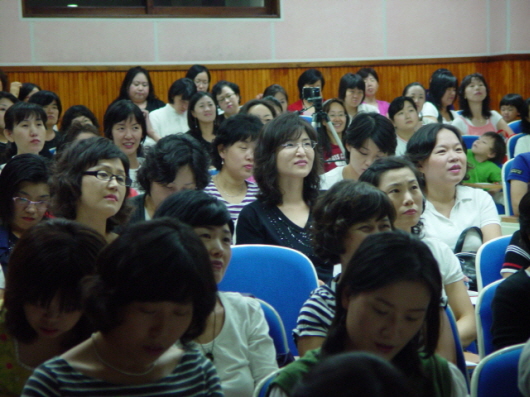 pr049_2008.09.23_2.jpg