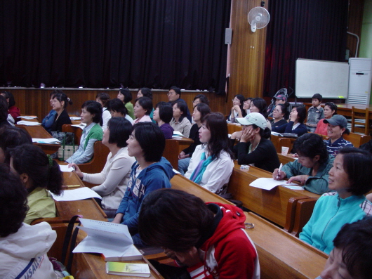 pr053_2008.09.30_2.jpg
