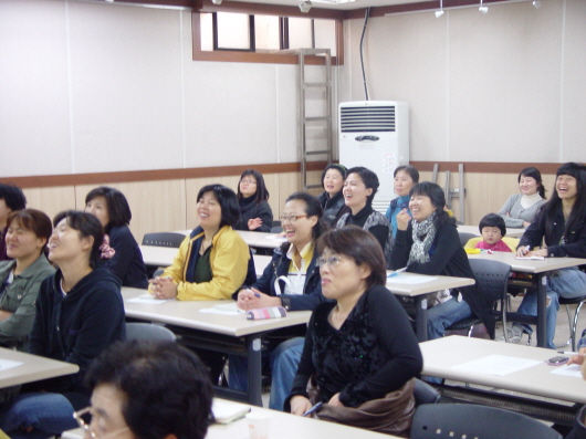 pr080_2008.11.04_2.jpg